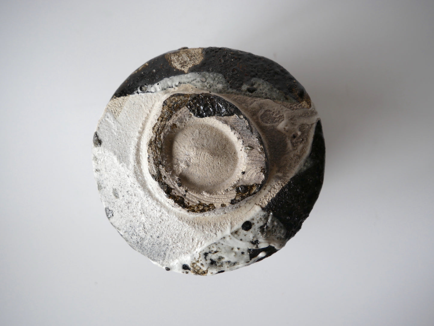 Tsujimura Kai 4. Oribe Tea Bowl