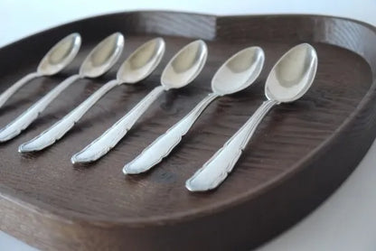 49、シルバーティースプーン