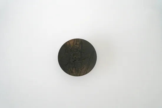Eri Asano [19. Small wooden plate]