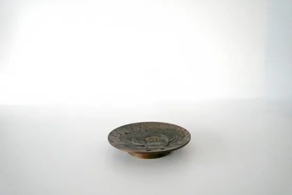 Eri Asano [19. Small wooden plate]