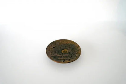 Eri Asano [19. Small wooden plate]