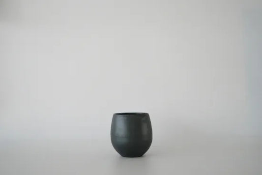 Naoto Yano [8-2. Black Glaze Cup]