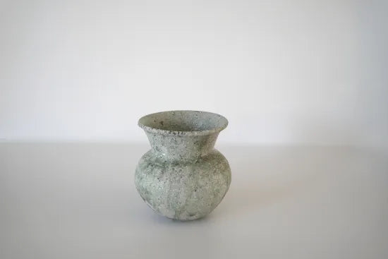 Yui Tsujimura [5. Small Natural Glazed Jar]