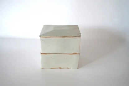 田中茂雄　[A白磁重箱]