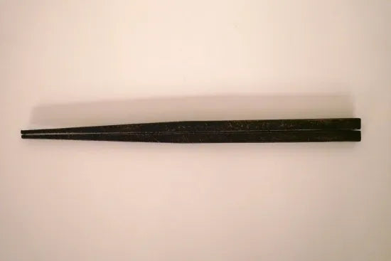 Kentaro Izumi [3. Eggshell Chopsticks]