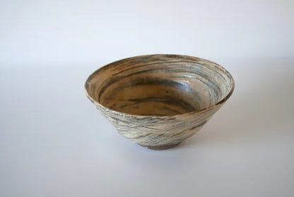 坂倉正紘 [58祠赤土茶碗　藁刷毛目]