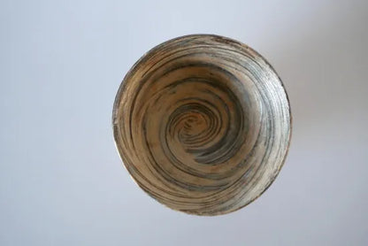 坂倉正紘 [58祠赤土茶碗　藁刷毛目]