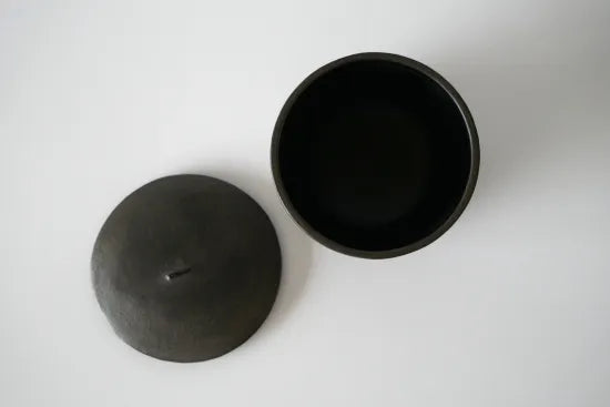 Tadami Iwamoto [17-1. Lidded Container (Large)]