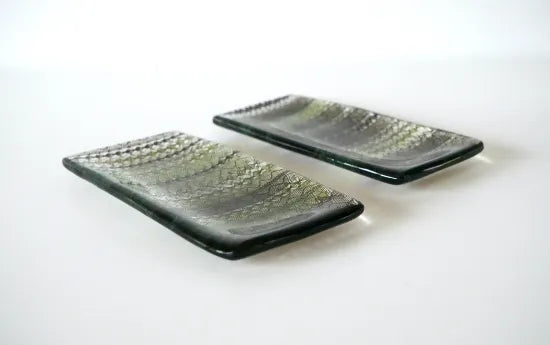 [Kunihiro Konishi] 42. Rectangular Small Plate