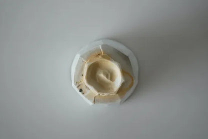 Taro Tabuchi [89. Kiln-fired white porcelain beveled tea bowl]