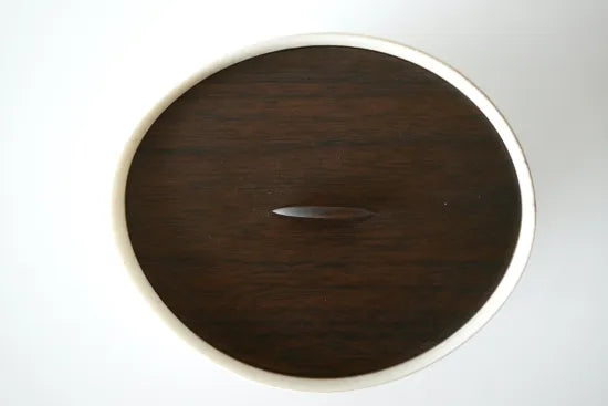 Taro Tabuchi [119. Kiln-fired white porcelain water jar]