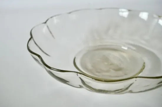 Tsuda Kiyokazu [48. Deep Bowl with Ring Flowers]