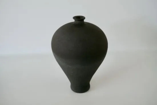 津田清和   [86.黒瓶子]