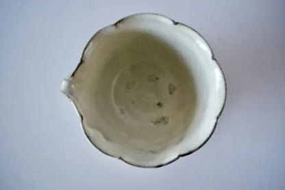 Choi Yong-hee [2 Kohiki Ring-flower Katakuchi]