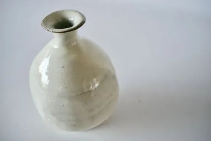 崔龍煕　[3 粉引　徳利]