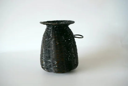 Yoshida Yoshimichi [76B Black Jomon B Wide Mouth]