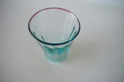 Oyabu Miyo [1. Mall Grass]