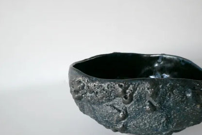 Yuko Ikeda [52. A Various Black Tea Bowls]