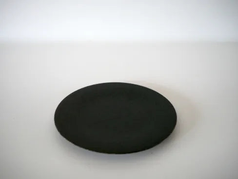 吉田直嗣  [5. ソーサー黒]