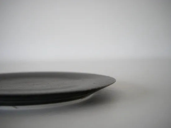 吉田直嗣  [5. ソーサー黒]