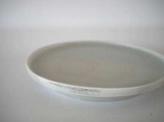 Naotsugu Yoshida [6. Gray Plate]