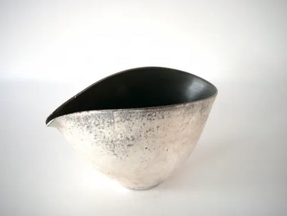 岩佐昌昭  ＜35.銀彩片口＞