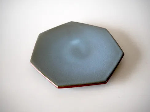 Takao Tahara [28. Seven-sided plate]