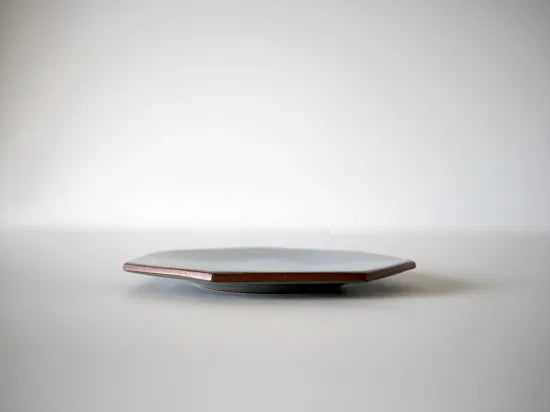 Takao Tahara [28. Seven-sided plate]