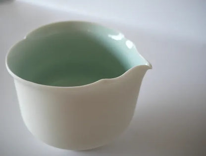 Takuya Murata [21-b. Blue and white porcelain brown sea]