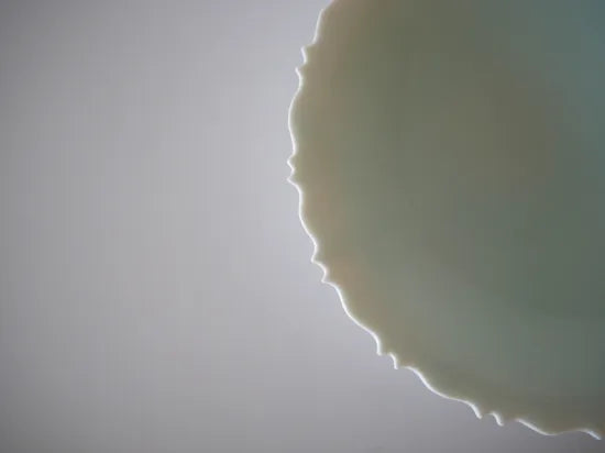 Takuya Murata [40. Blue and white porcelain ridge flower small plate]