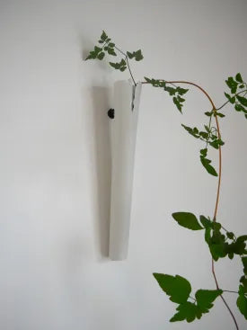 Takumi Murata [56. Blue and white porcelain hanging flower]