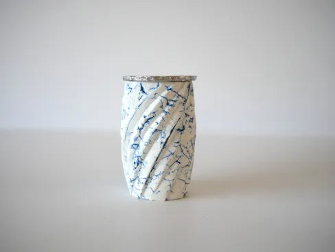 Takahashi Nami [12. Platinum-colored Gosu Tea Set]