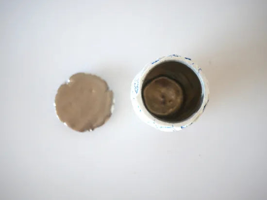 Takahashi Nami [12. Platinum-colored Gosu Tea Set]