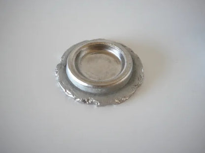 Takahashi Nami [12. Platinum-colored Gosu Tea Set]