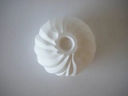 Takahashi Nami [15. White porcelain tea bowl]