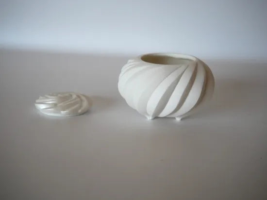 Takahashi Nami [43. Pearl Tea Set]