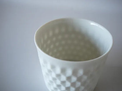 Takaharu Hori [22. White Transparent Glass]