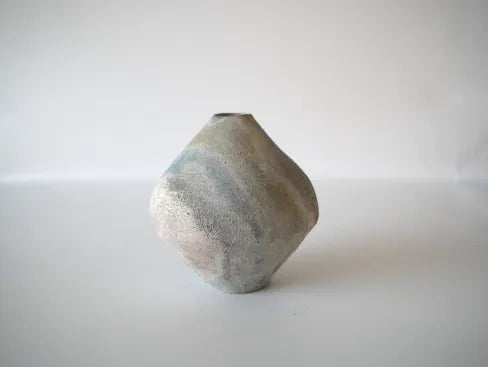 Etsushi Noguchi [117. White Rust Small Jar]