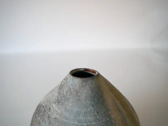 Etsushi Noguchi [117. White Rust Small Jar]
