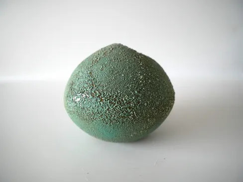 Etsushi Noguchi [132. Verdigris Ball Vase]