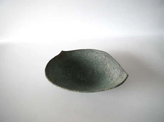 Noguchi Etsushi [151. Verdigris Lotus Petal]