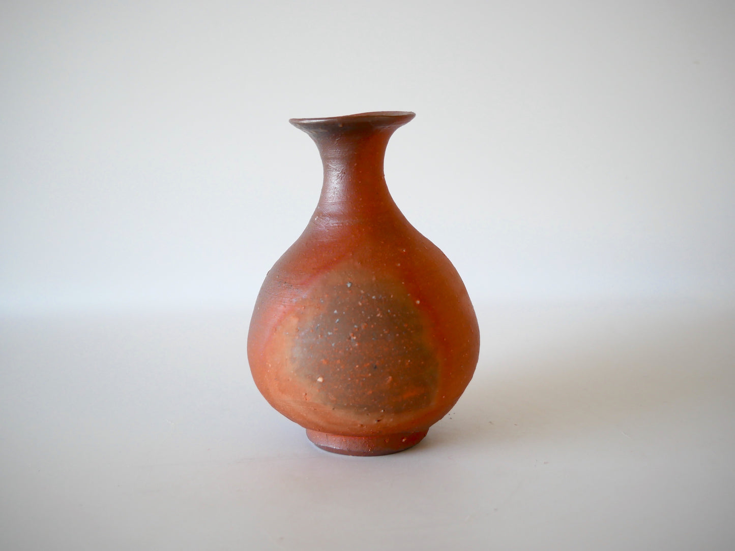 Jin Morimoto [30. Bizen Sake Bottle]