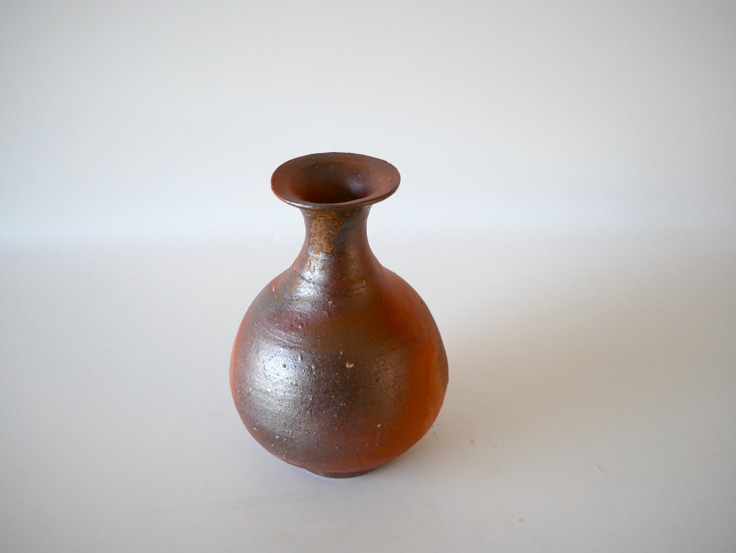 Jin Morimoto [30. Bizen Sake Bottle]