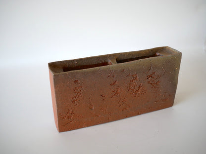 Morimoto Jin  15. Bizen Hanging Vase