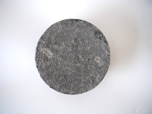 Murakami Yaku [45. Red Rust Decorative Bowl]