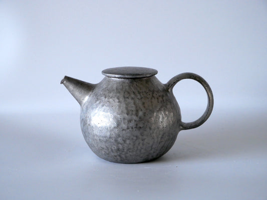 Murakami Yaku [45. Red Rust Decorative Bowl]