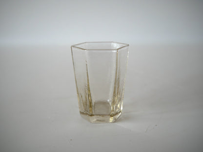 津田清和 [2. 六角酒杯 ]