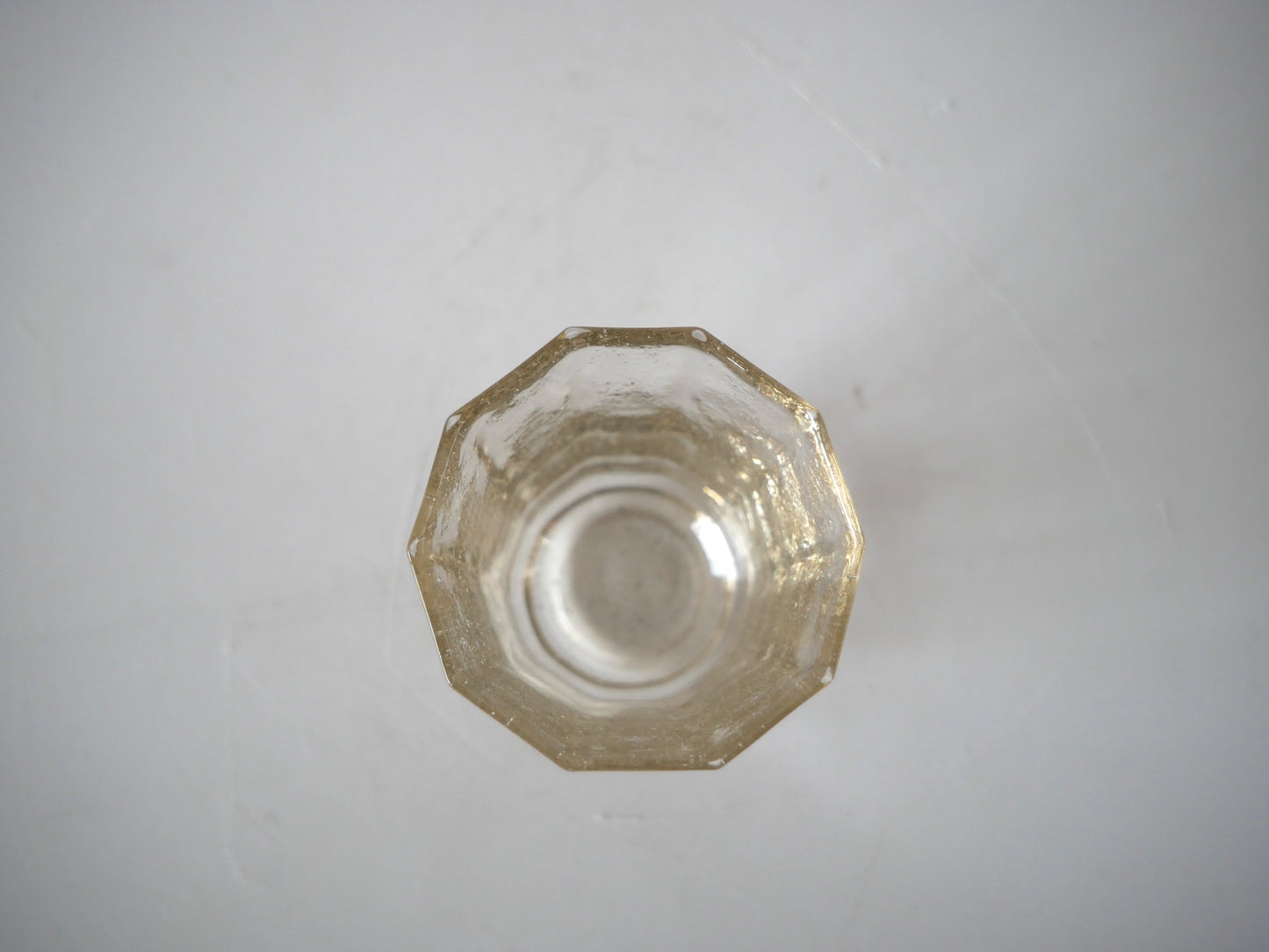 津田清和 [5. 端反十角酒杯]