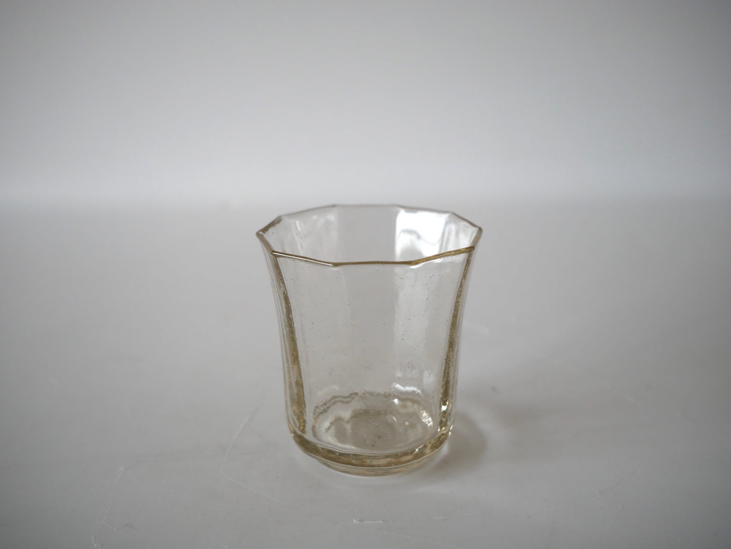 津田清和 [5. 端反十角酒杯]