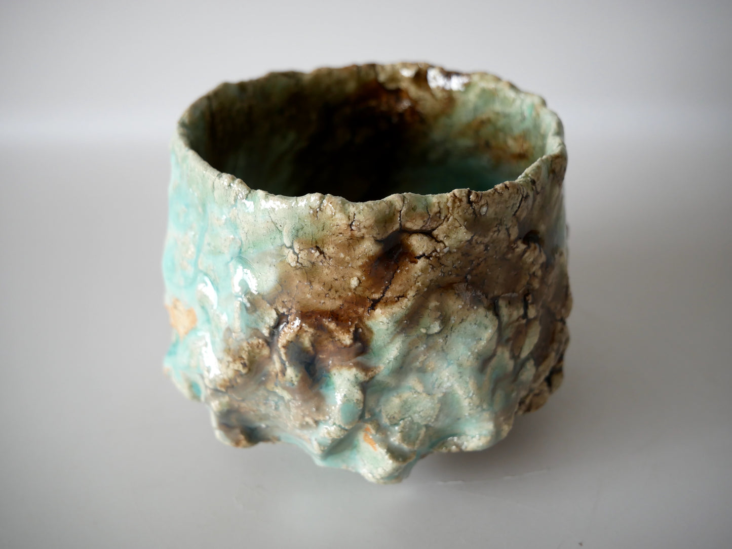 Takafumi Kimura [28. Green-white glazed yohen teabowl]